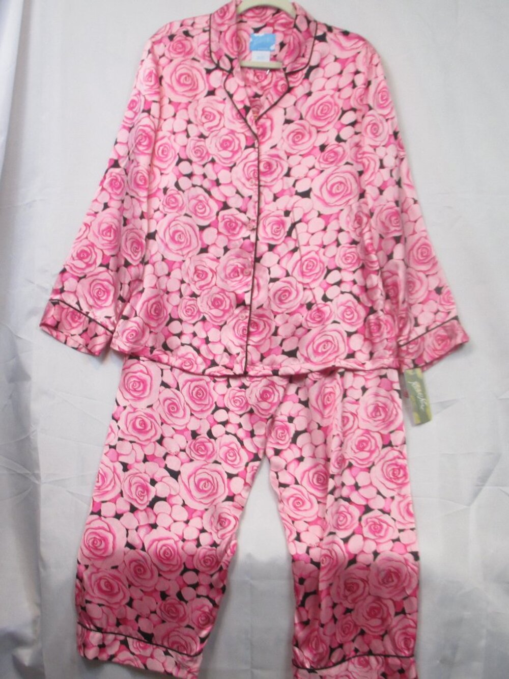 NWT Nick & Nora 100% Silk Bed Of Roses Pajama Set Size Large Pink & Black